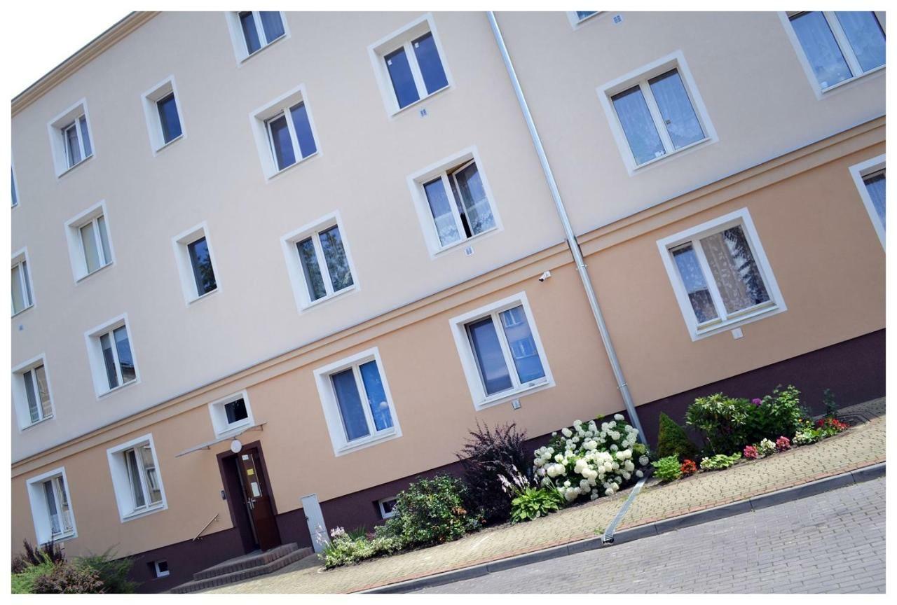 Color24 Apartament Сталёва-Воля Экстерьер фото