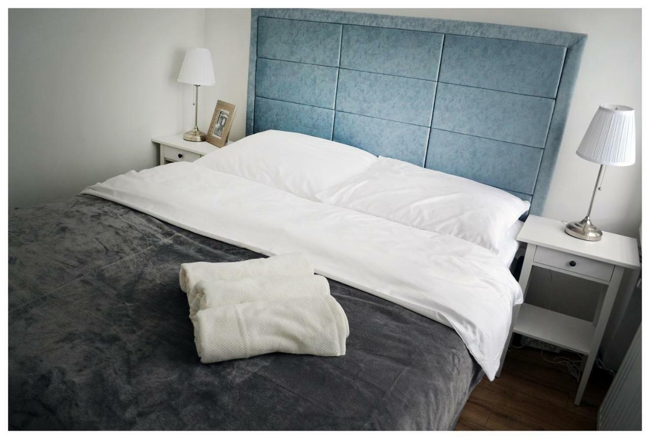 Color24 Apartament Сталёва-Воля Экстерьер фото